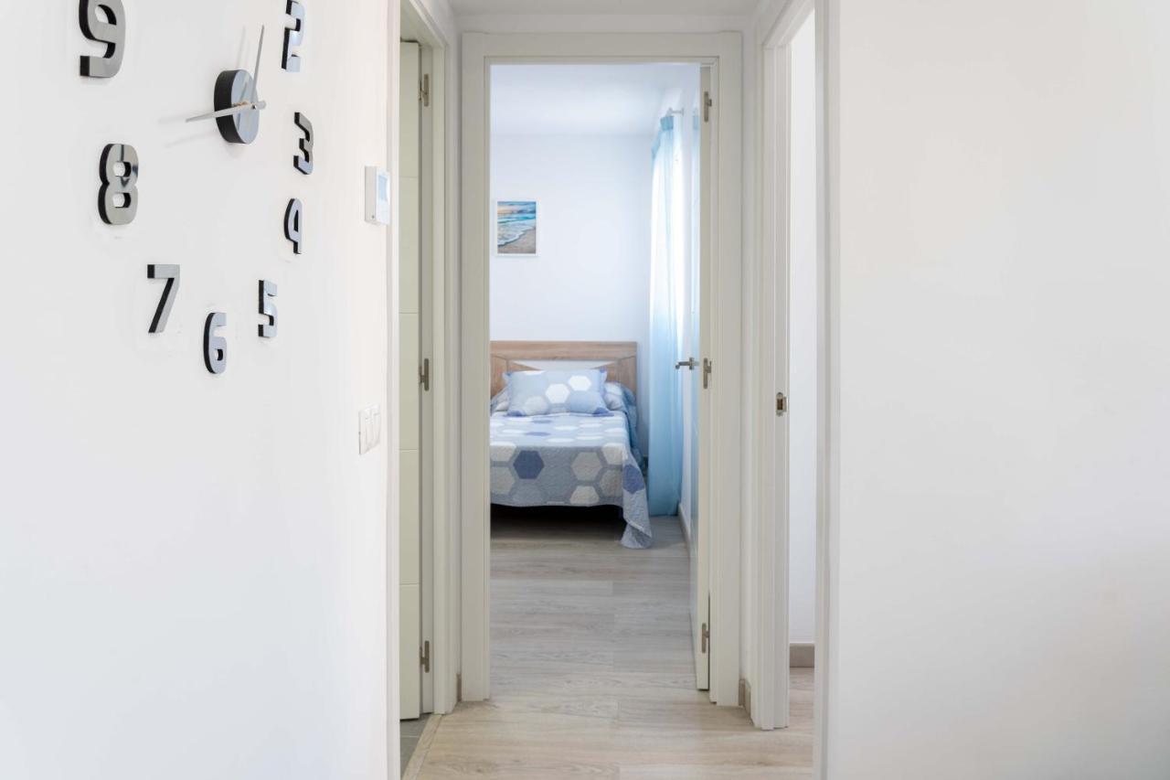 Apartamento Benalmadena Puerto Marina Apartment Ngoại thất bức ảnh