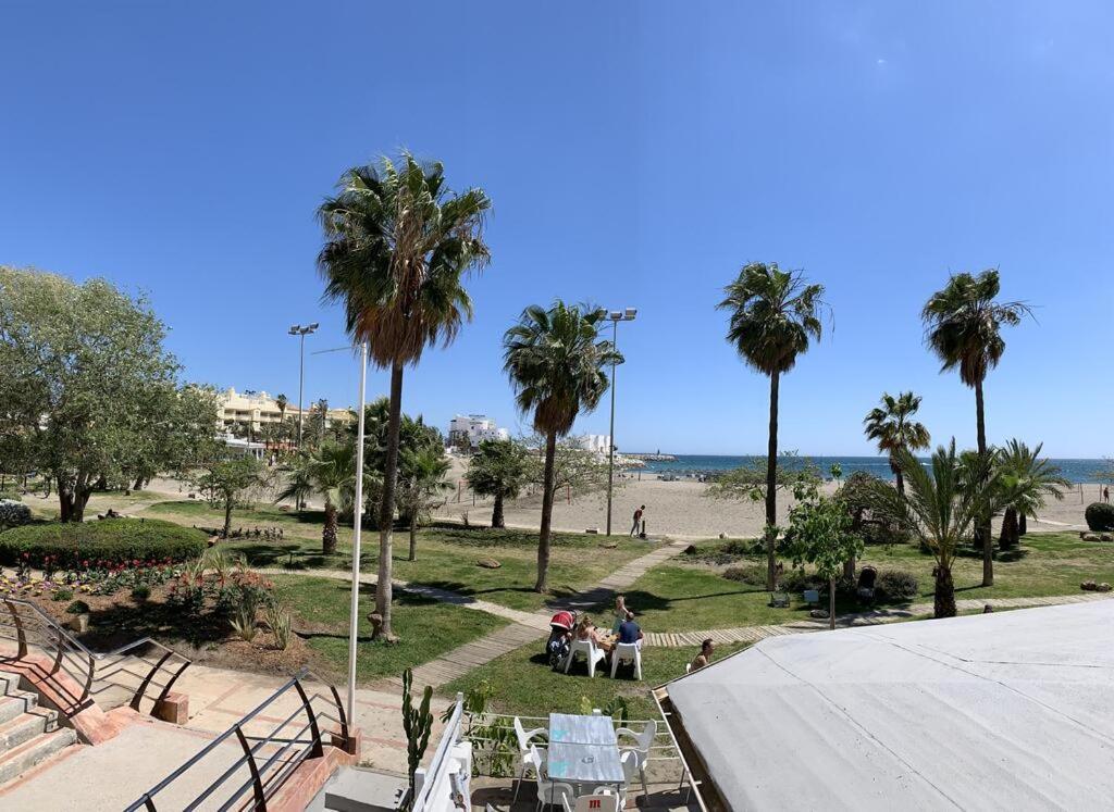 Apartamento Benalmadena Puerto Marina Apartment Ngoại thất bức ảnh